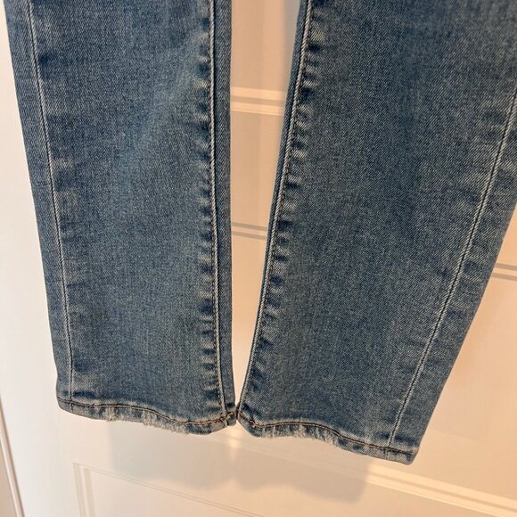 Paige Women Skyline Ankle Peg Brynlee Destructed Mid Blue Jeans, Size 26 - Picture 6 of 8